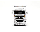 GCD 1:64 Liberty Walk LB-Trucks Mitsubishi Fuso Super Great Transporter Sphere – White front grille and head lights