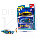 Johnny Lightning 1:64 Lowriders 1978 Chevrolet Monte Carlo with American Diorama Figure Limited 3,600 Pieces – Mijo Exclusives