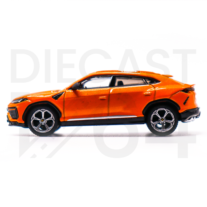 Mini GT Orange Lamborghini Urus (Arancio Borealis) driver side door and wheels