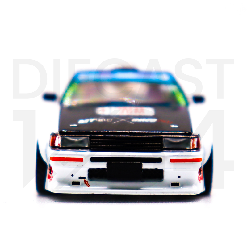 Inno64 Toyota Corolla AE86 Levin - Trackers Racing front bumper and grille