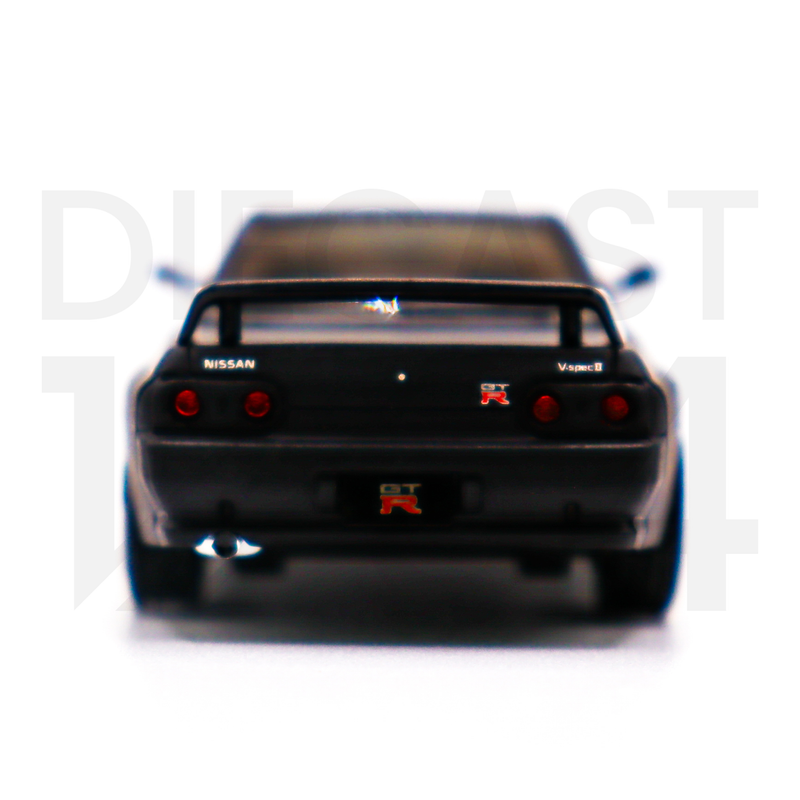 NISSAN SKYLINE GT-R (R32) Matt Black The Diecast Company Special Edition Limited Quantity Production rear bumper and spoiler