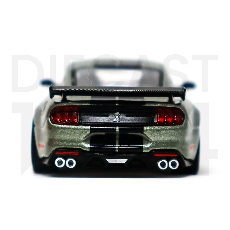 Mini GT 1:64 Shelby GT500 SE Widebody – Pepper Gray Metallic – Mijo Exclusives rear spoiler