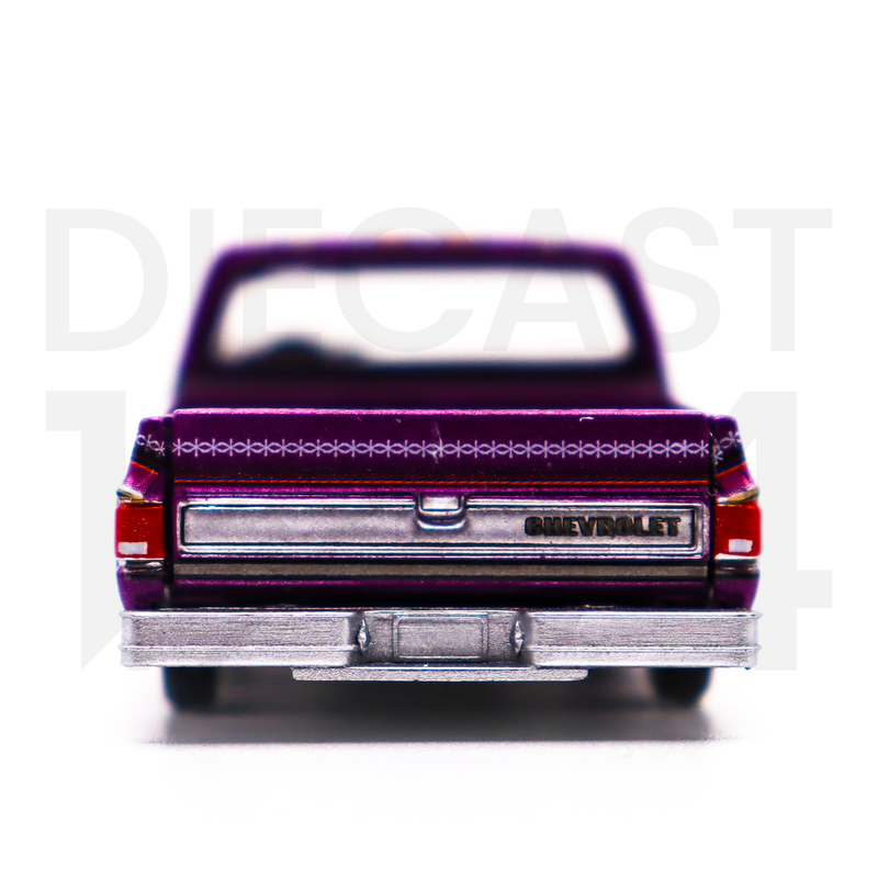 Auto World 1:64 1983 Chevrolet Silverado Pickup Lowriders Limited 4,800 Pieces – Purple – Mijo Exclusives CP8026 rear bumper and tail gate