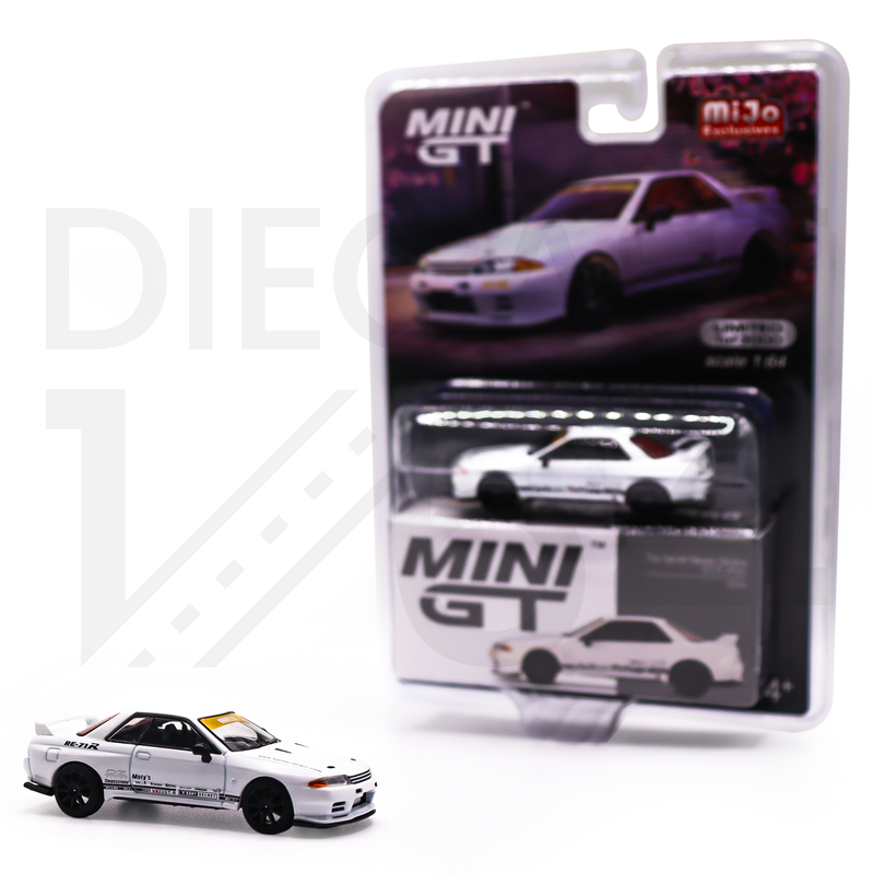 Mini GT 1:64 Top Secret Nissan GT-R VR32 – White