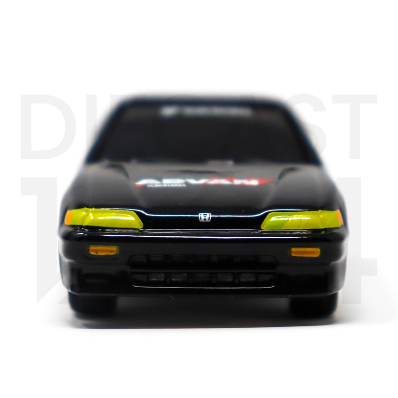 Johnny Lightning 1:64 50th Anniversary – Advan Yokohama – 1990 Honda CRX front bumper and yellow headlights (Black/Red) – MiJo Exclusives