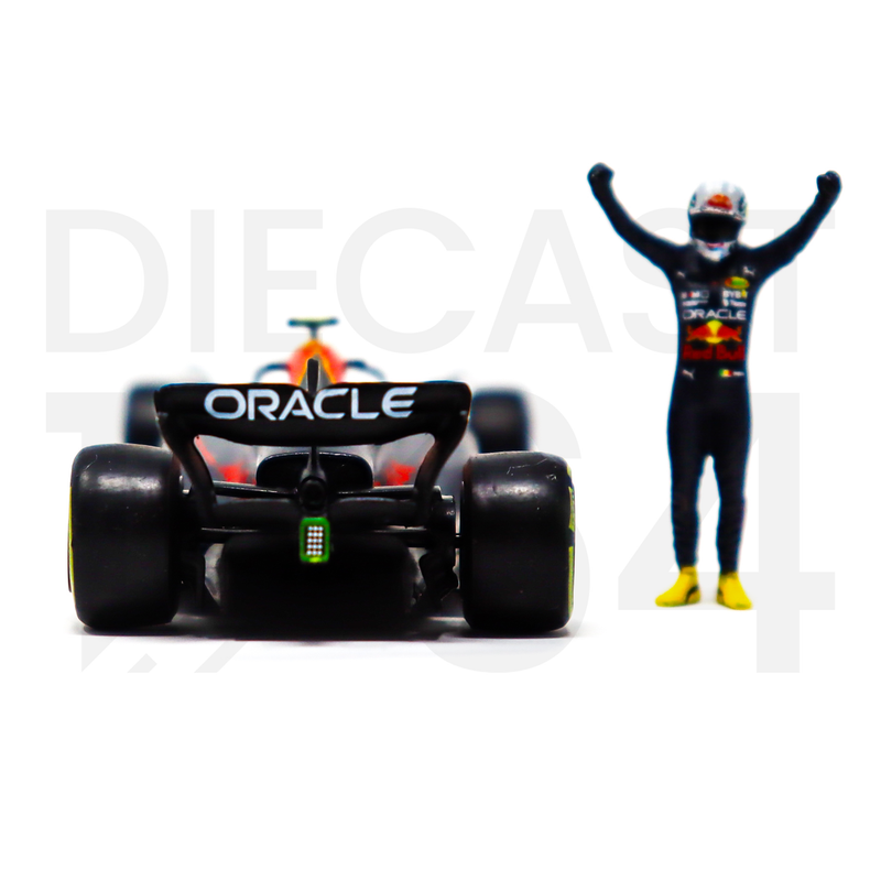 Mini GT 1:64 Oracle Red Bull Racing RB18