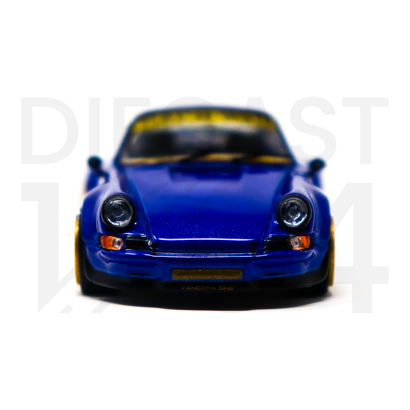 Tarmac Works 1:64 RWB Backdate Pandora One – Hobby64 from headlights and trunk lid