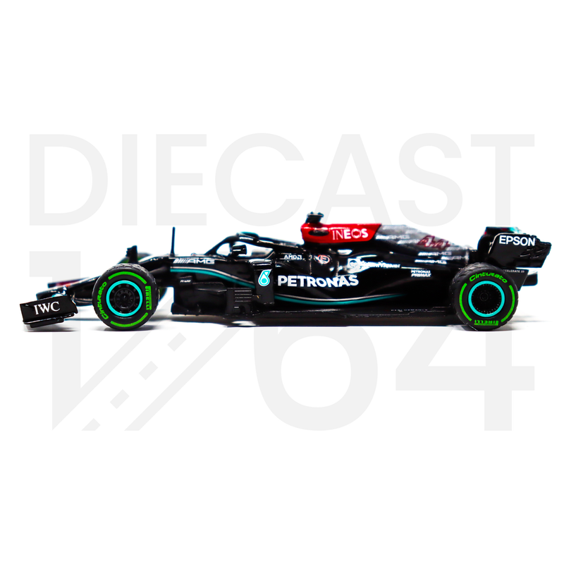 Tarmac Works 1:64 Mercedes-AMG F1 W12 E Performance Russian Grand Prix 2021 Winner 100th Win – Lewis Hamilton – Global64 driver side wheels and tires