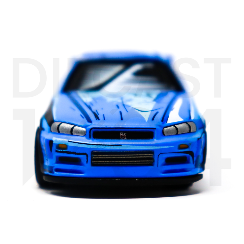 Johnny Lightning 1:64 1999 Nissan GT-R R34 Manga Racing- Blue – Mijo Exclusives Limited 3,600 Pieces front bumper with GTR emblem